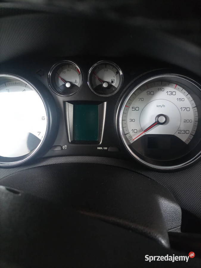 Peugeot 308 uszkodzony sprzedam