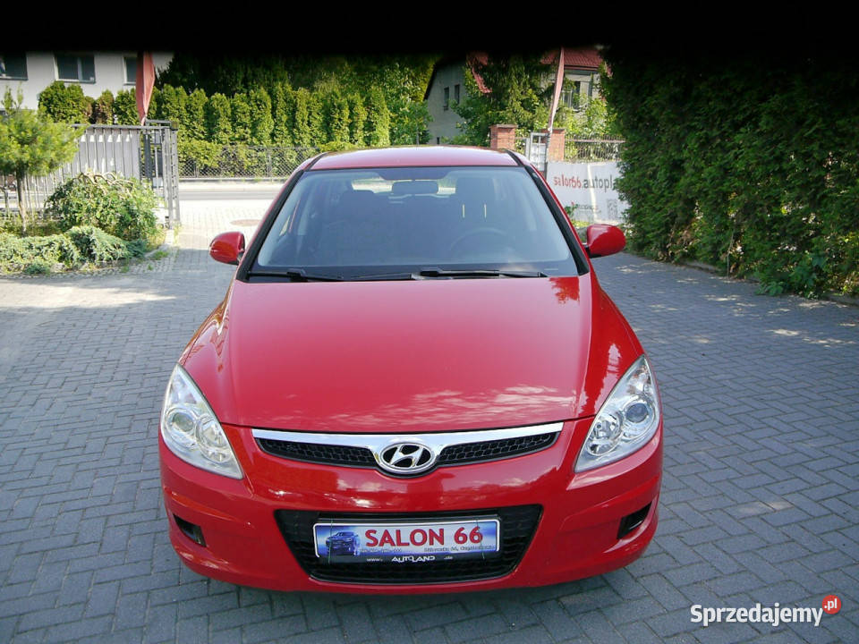 Hyundai i30 2008rStan b bez rdzy i korozji możliwa zamiana sprzedam