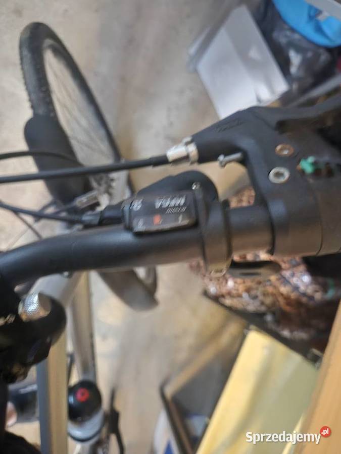 Rower BTwin Riverside 120 Chęciny