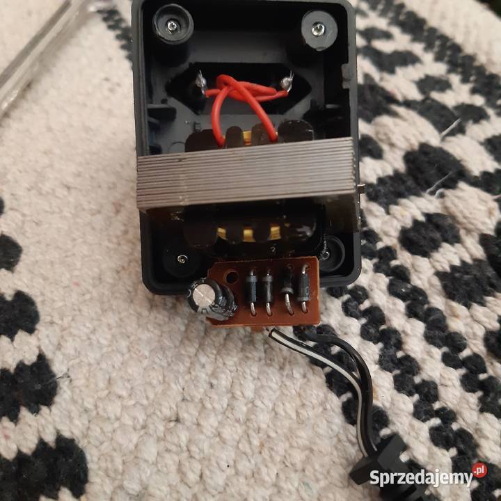 Zasilacz 9V 500 mA mazowieckie Ostrołęka