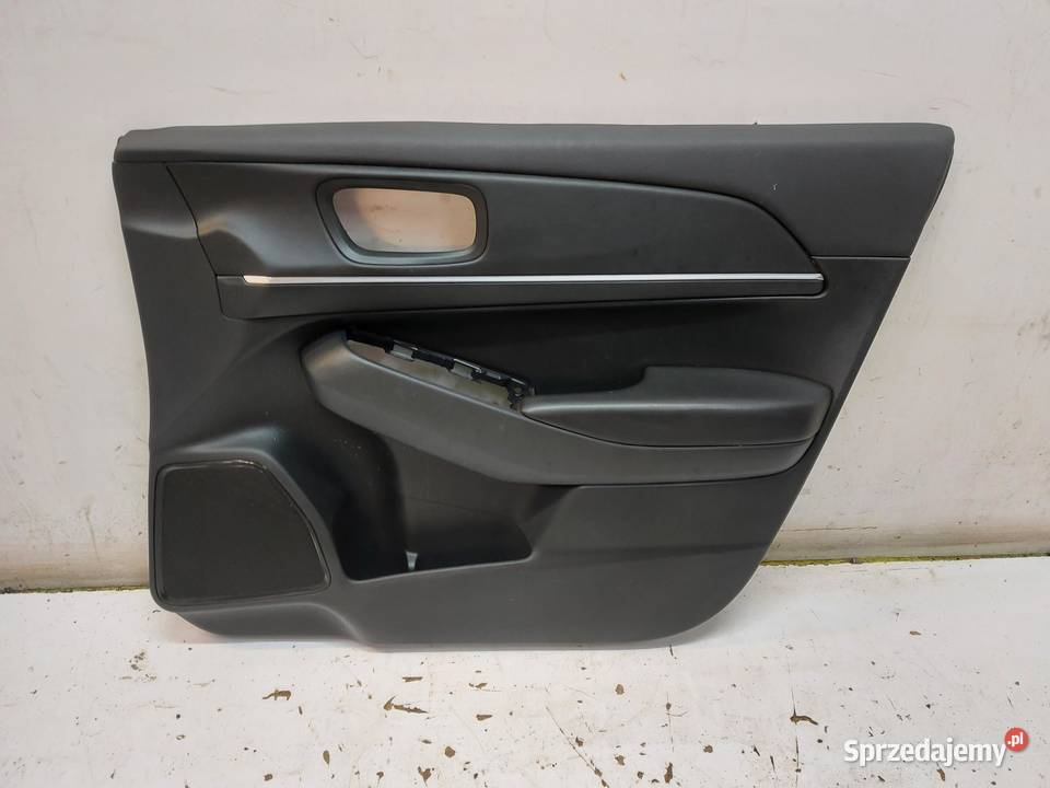 Honda HRV III eHEV 2022r BOCZEK TAPICERKA DRZWI