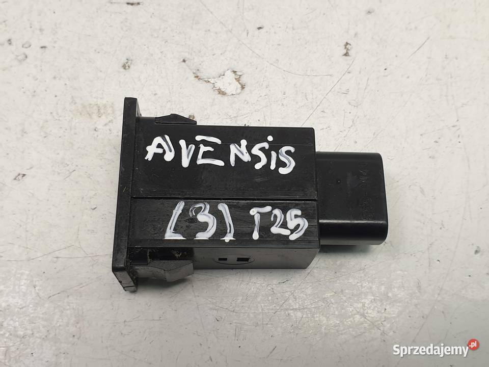 Toyota Avensis T25 PRZEŁĄCZNIK KLAPKI WLEWU Chełm sprzedam