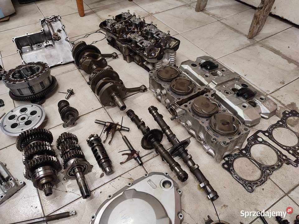 Suzuki GSF 1250 silnik W705 części skrzynia Jelenia Góra