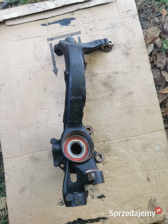 Zwrotnica prawa passat b5 fl 8D0407258AM superb Zwrotnice Łódź