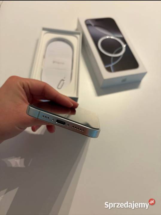 iPhone 16 Pro 128GB stan kompletny zestaw Wrocław