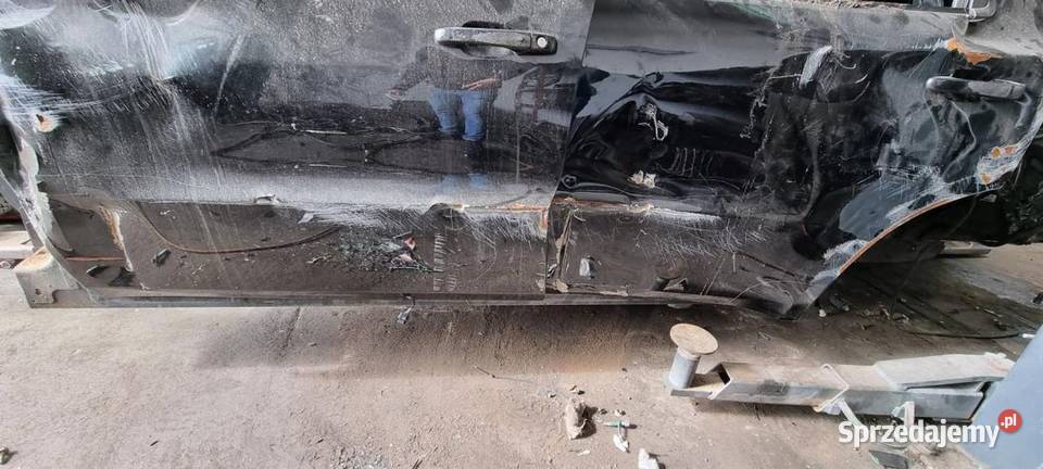 PRÓG LEWY DODGE DURANGO III SŁUPEK 2016