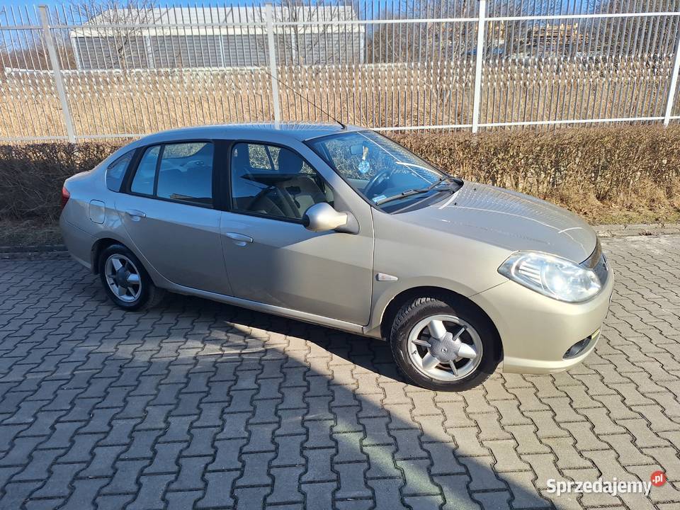 Sprzedam Renault Thalia 16 bgaz maly przebieg Kielce