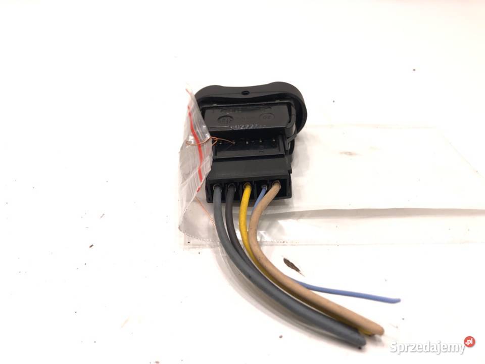 PRZEŁĄCZNIK SZYB DACIA DUSTER 1018 Hatchback Mechanizmy opuszczania szyb podkarpackie