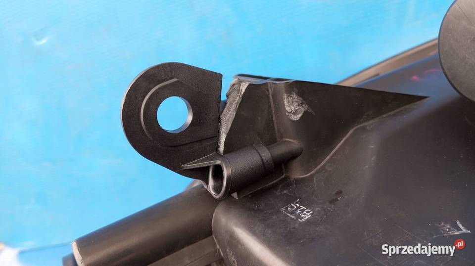 Reflektor Przód strona prawa Skoda Superb B6 3T wielkopolskie