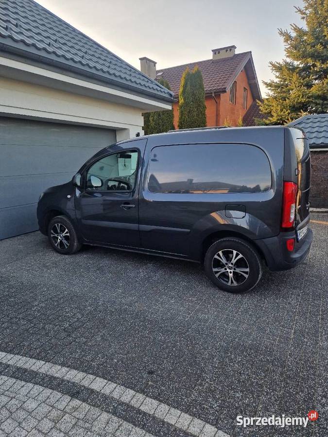 Sprzedam samochód marki Mercedes Citan 15 CDI ABS Warka