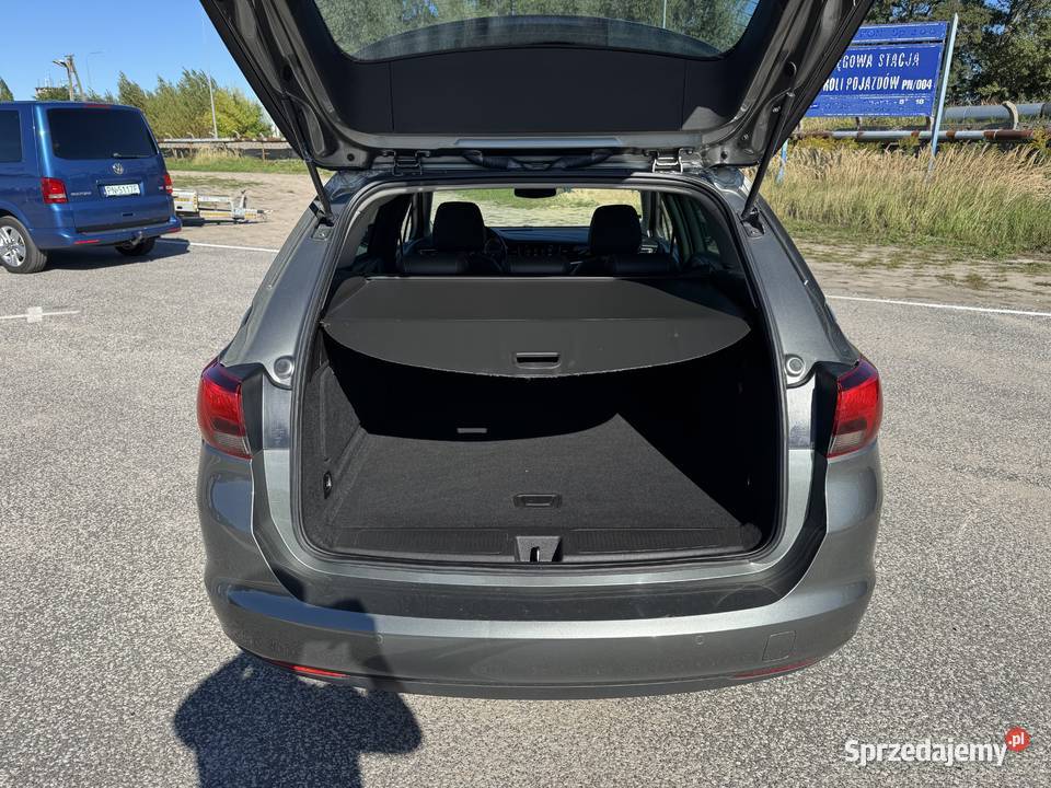 Opel Astra 14 BENZYNA Klimatronik Nawigacja kurtyny powietrzne