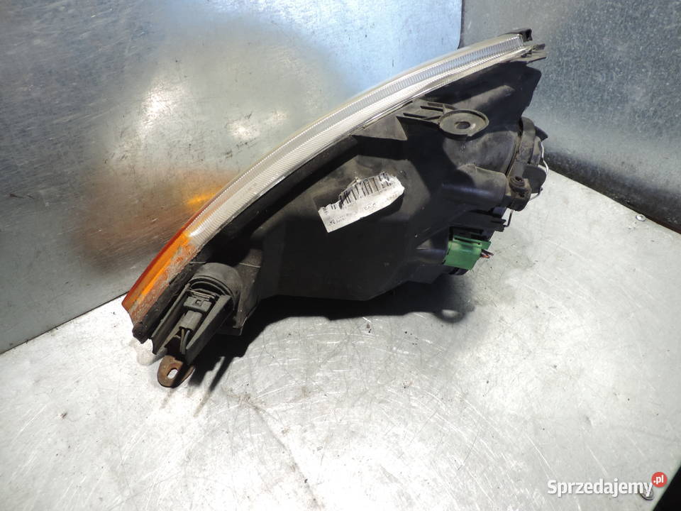 LAMPA PRAWY PRZÓD PRZEDNIA FORD KA MK1 prawe
