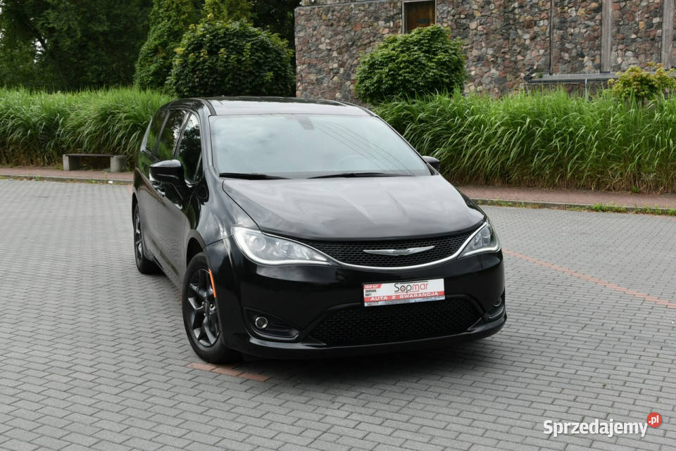 Chrysler Pacifica 36 V6 291 2019r Touring Kamera Kampinos