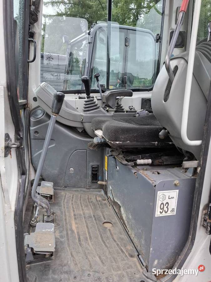 Minikoparka Takeuchi TB216