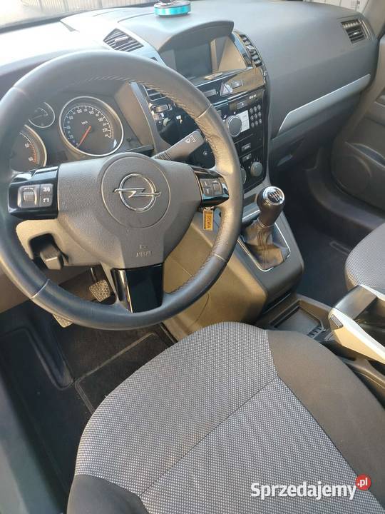 Opel zafira B 1700cm3 Zafira Dobrzyca