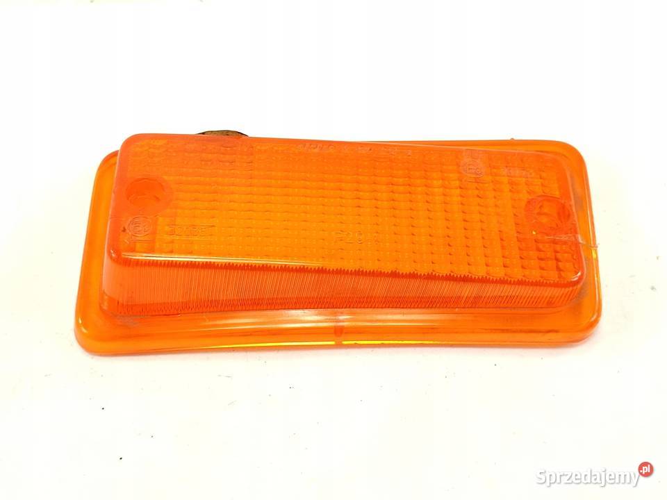 KLOSZ KIERUNKOWSKAZU PRAWY PRZÓD FIAT 126 P BIS osobowe lubelskie