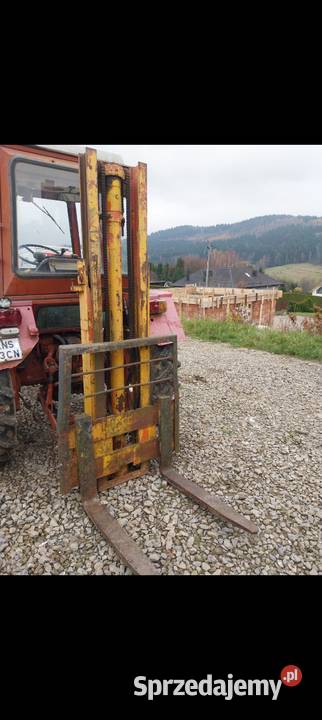 Maszt hydrauliczny do traktorax