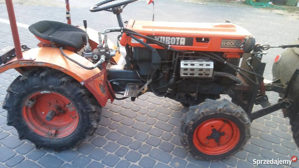 Kubota B6000 stan pomorskie Sąpolno sprzedam