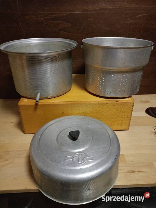 Stary Sokownik do wyciskania soku z owoców PRL Soki i nektary Nowa Sól