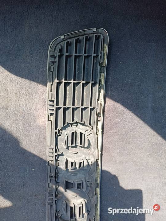 Grill Czarny 8D0 853 651 J Audi A4 B5 a9 Myszków