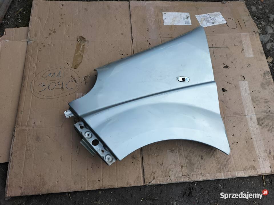 Primastar Trafic 2 Vivaro 2 BŁOTNIK LEWY PRZÓD