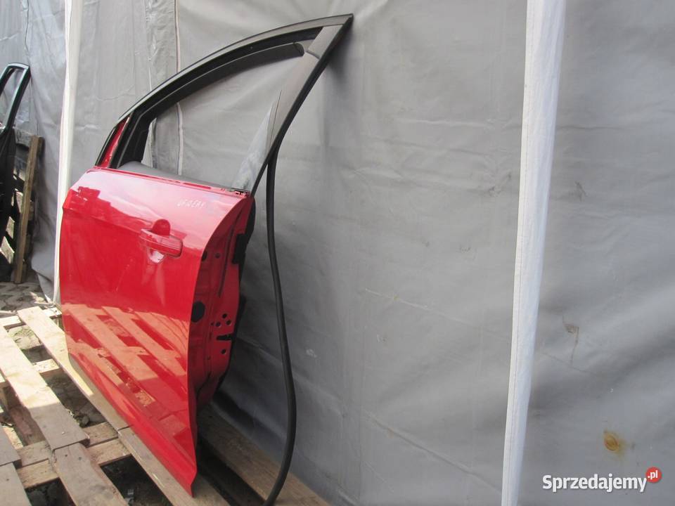 FORD FOCUS MK3 III 12r drzwi lewe przód