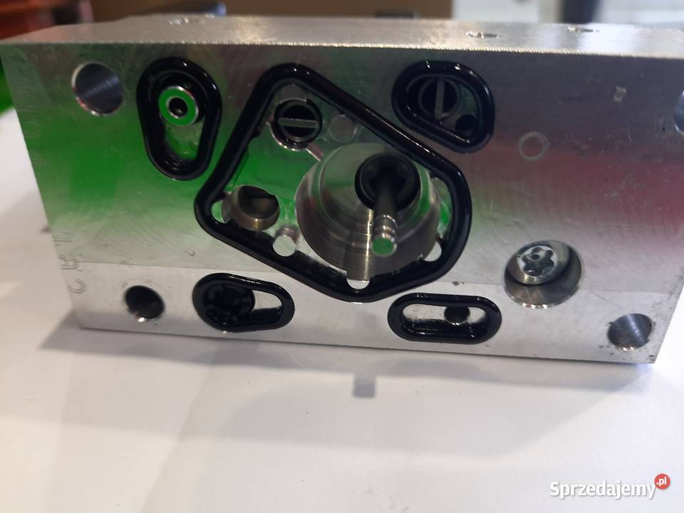 Elektrozawór PVEDCX4 nowy nieużywany Manitou Gliwice