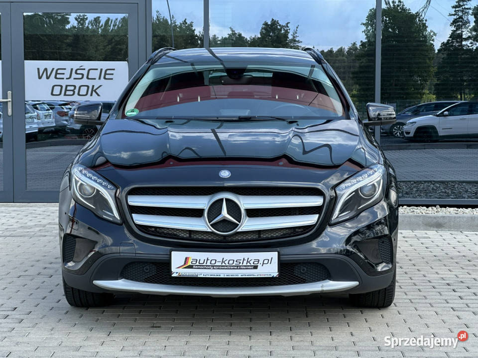 Mercedes GLA 200 8xAlu Bixenon Elklapa Łopatki