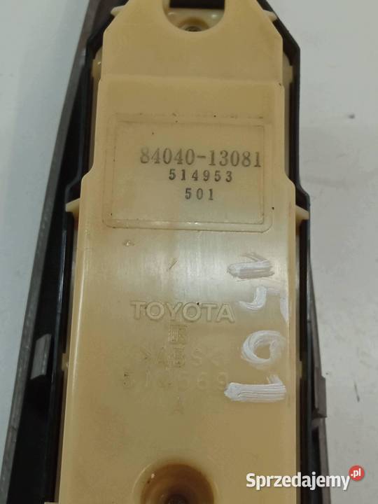 PRZEŁĄCZNIK SZYB LEWY PRZÓD 8404013081 Toyota