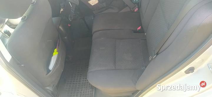 Toyota Avensis t25 18 LPG hak 1800cm3 Kozienice