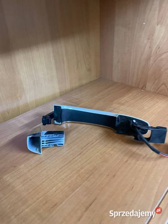 RENAULT MEGANE SCENIC IV KLAMKA ZEWNĘTRZNA PRAWA