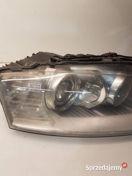 REFLEKTOR PRAWY PRZÓD AUDI A8 D3 LIFT osobowe Przystajń