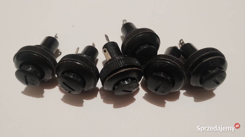 gniazdo bezpiecznika Junak M10 mazowieckie Radom