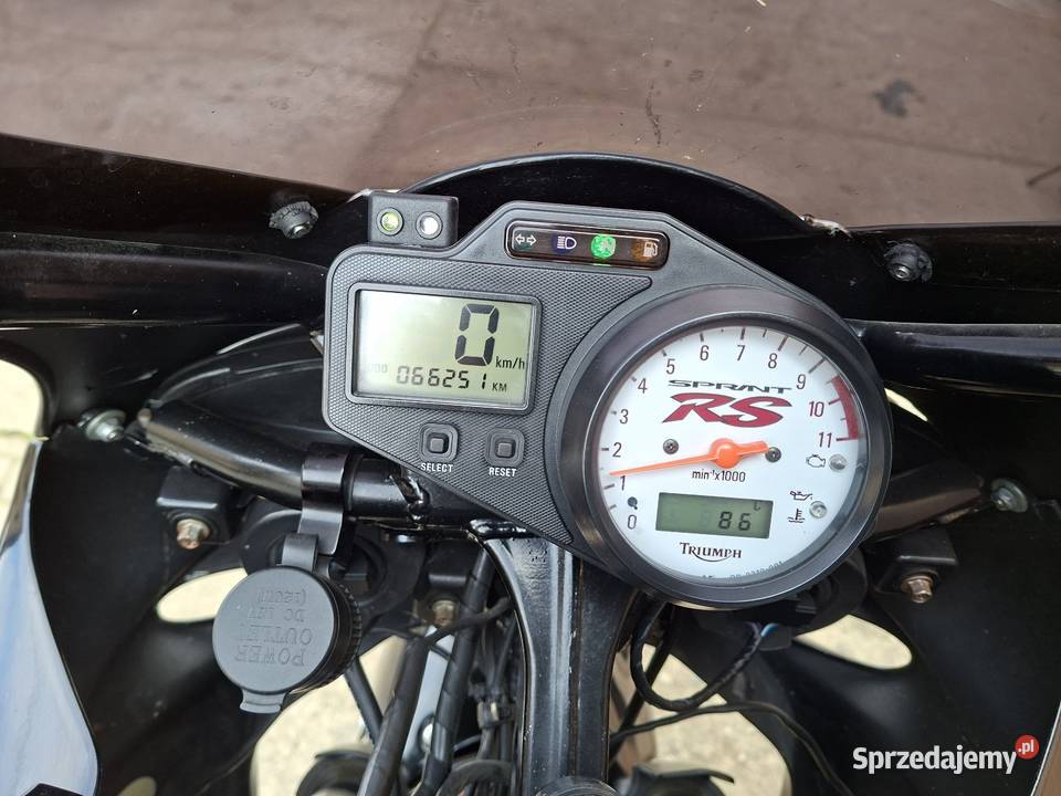 Triumph sprint rs 66000km Panków