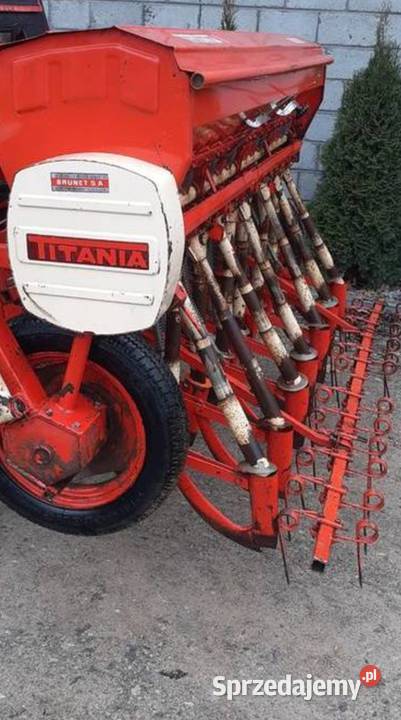 Sprzedam siewnik zbożowy titania Szerzawy sprzedam