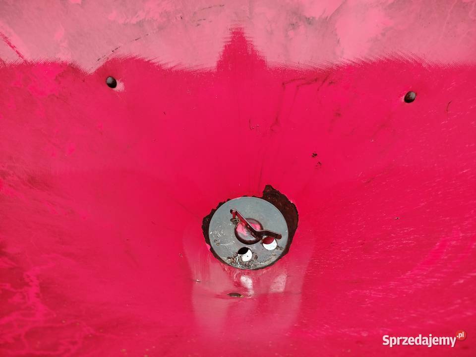 Rozsiewacz lejek stan nieuszkodzony Rozpętek