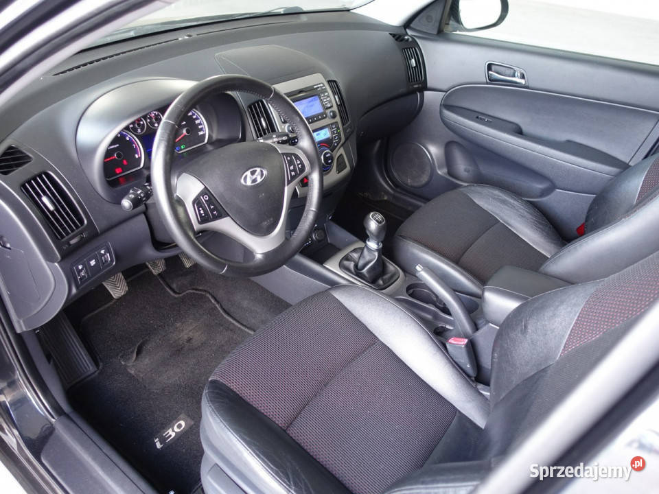 Hyundai i30 14 Ben110FIFA EditionPół skóryGrzane bluetooth Lublin