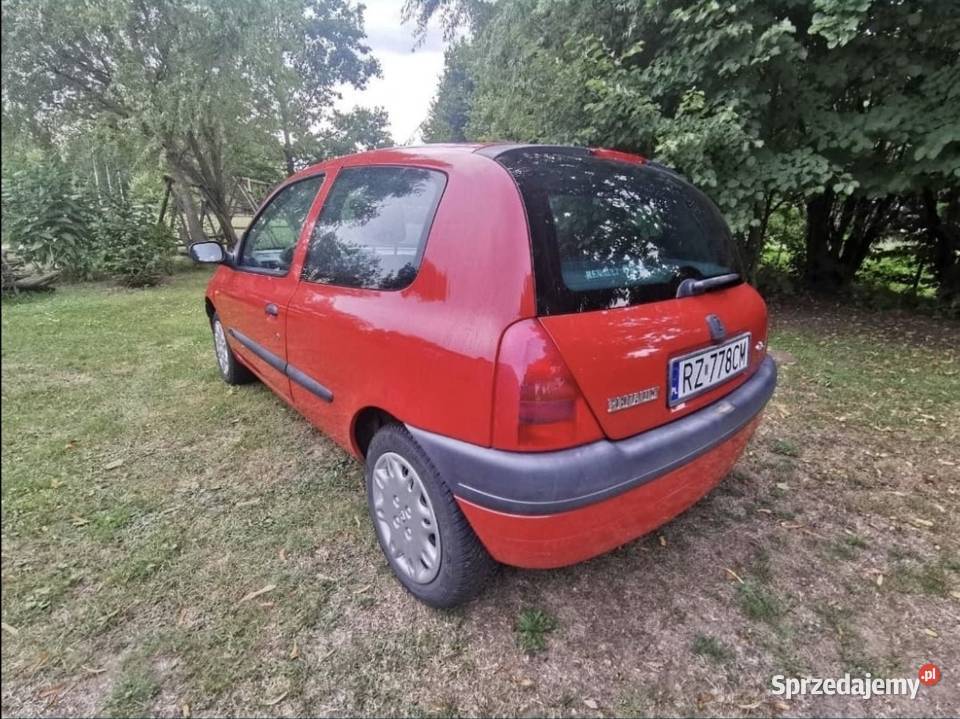 Renault clio 2 12 benzyna lpg nieuszkodzony Rzeszów