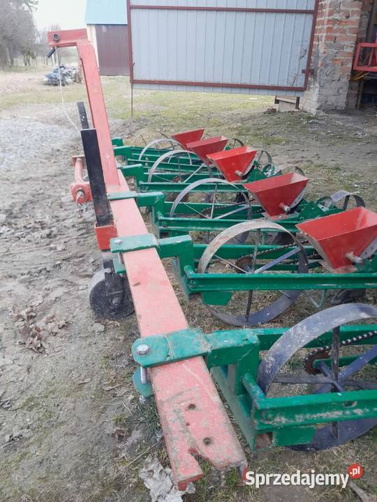 Sprzedam siewnik do ziół i warzyw Tarnawa Duża