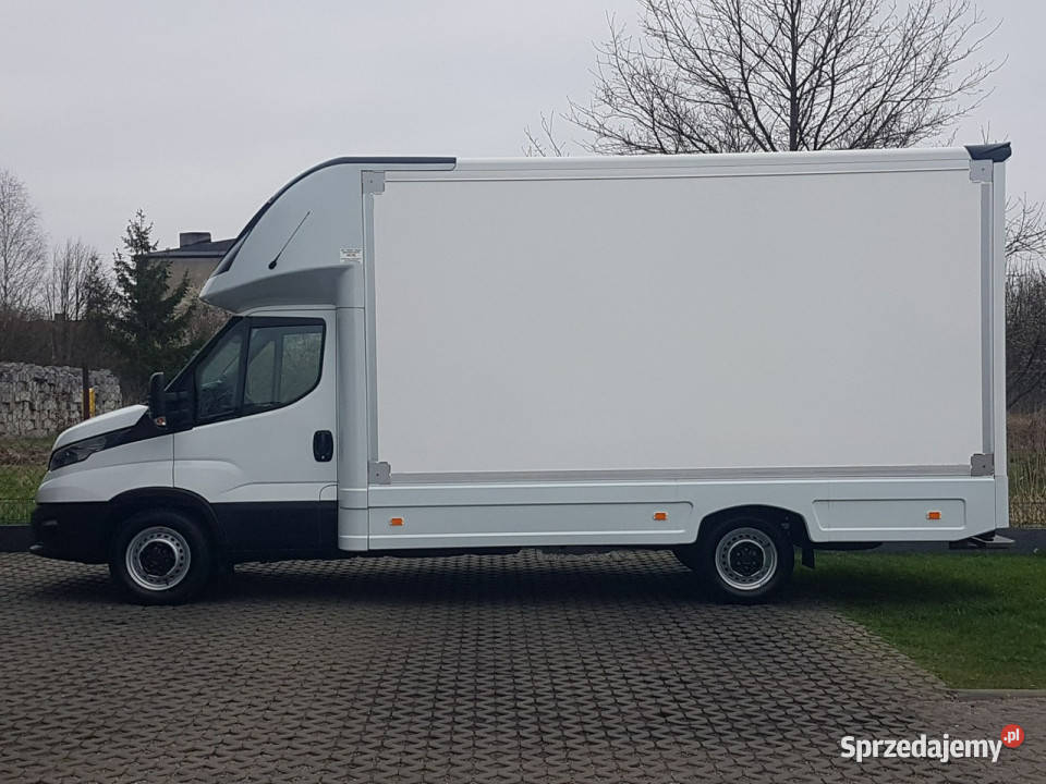 Iveco Daily KONTENER NISKOPODŁOGOWY 443x223x242 wielofunkcyjna kierownica Poręba sprzedam