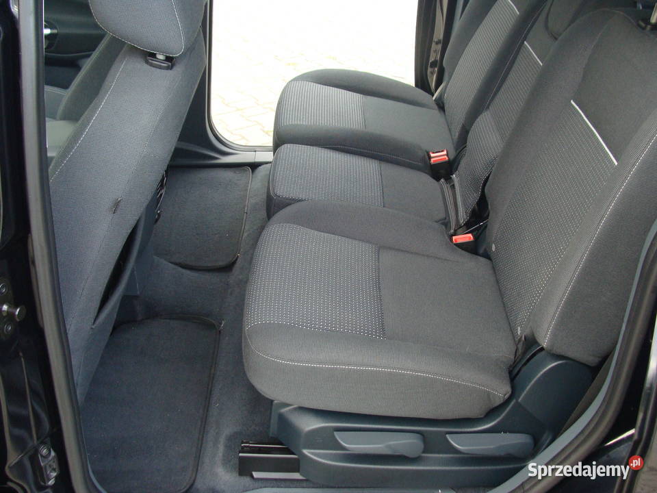 Ford Grand C 20 TDCi 140 sprowadzony Niemcy lakier metallic Radom sprzedam