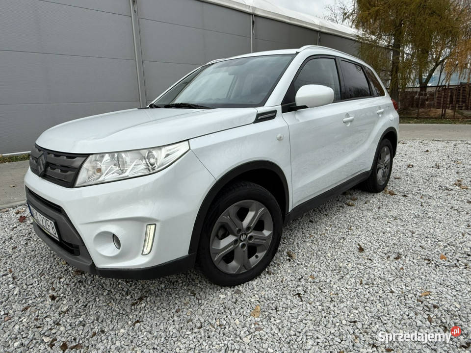 Suzuki Vitara Suzuki Vitara 16B 2016r Led wielofunkcyjna kierownica