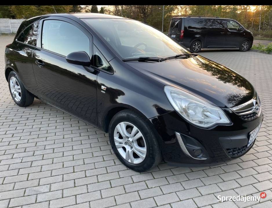 Opel Corsa D 12 Lift Automat klimaelektr immobilizer Będzin