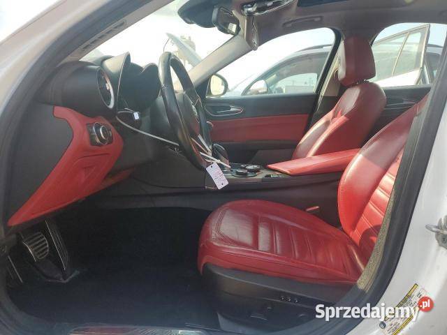 ALFA ROMEO GIULIA produkcji 2017 z USA Warszawa
