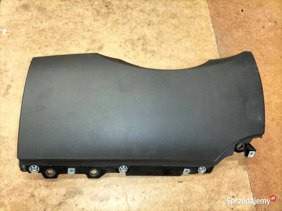Osłona dolna kolumny kierowniczej BMW E65 E66 osobowe śląskie Poręba