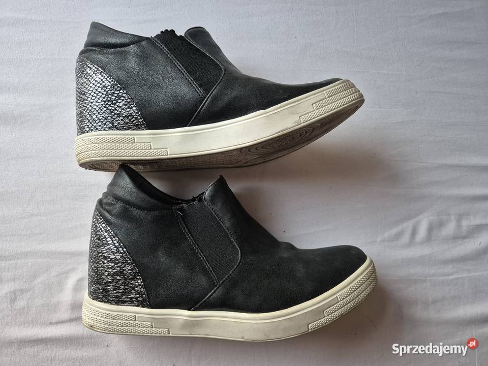 Buty na koturnie rozmiar 37 sprzedam