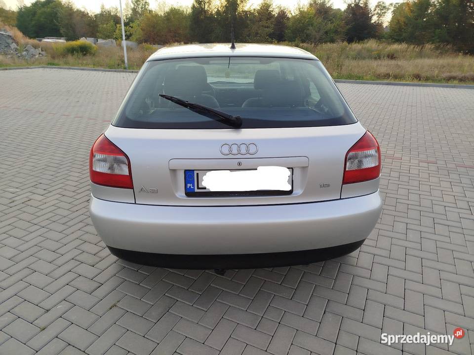 A3 8l 16 Benzyna 2001 5 drzwi Jeden właściciel pierwszy właściciel A3 lubelskie Świdnik