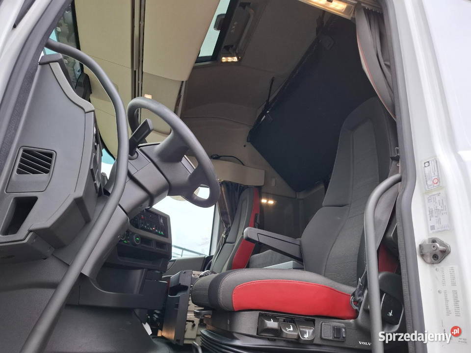 Chlodnia Volvo FH 500 XL 2021 do sprowadzenia mazowieckie Warszawa