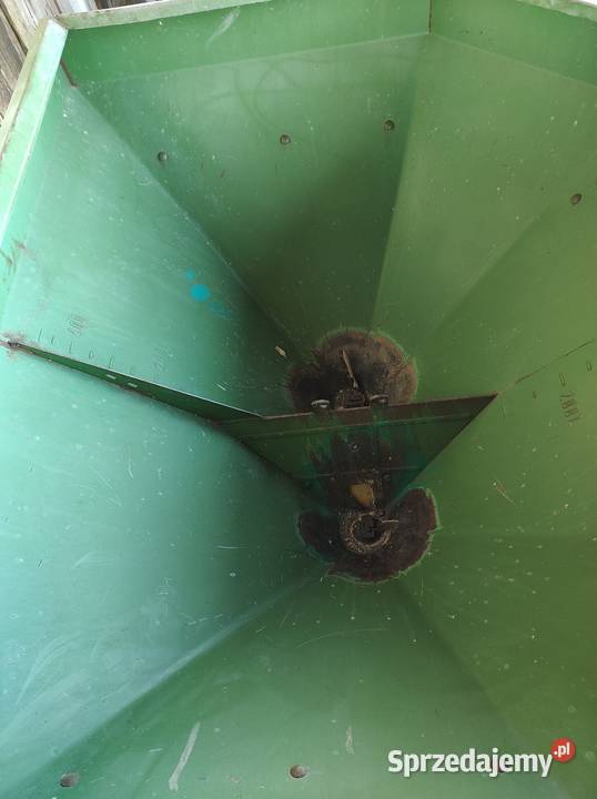 Rozsiewacz nawozów Amazone Wilkanów sprzedam