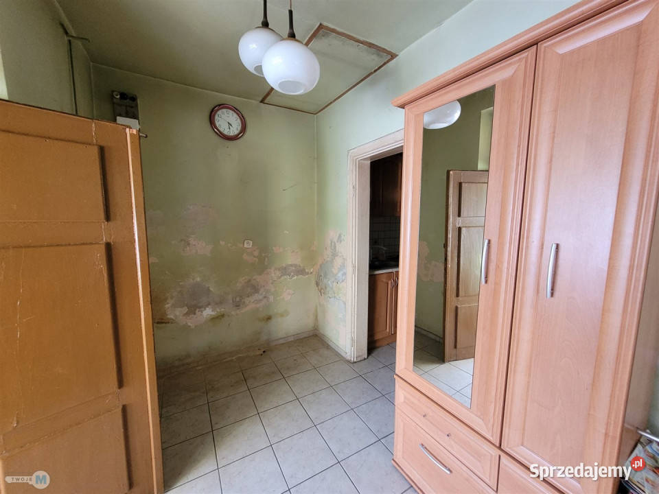 Sprzedam dom wolnostojący Działoszyce 60m2 1 piętro świętokrzyskie